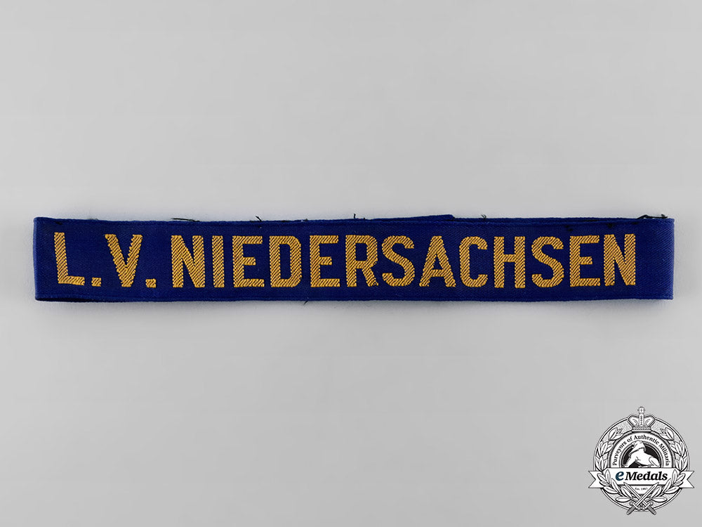 germany,_der_stahlhelm._a_stahlhelm_niedersachsen_district_cuff_title_tray515_3_lo_147
