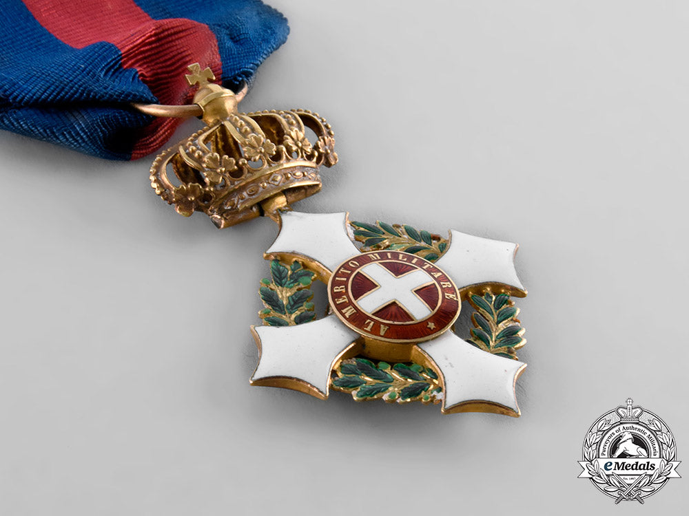 italy,_kingdom._a_military_order_of_savoy_in_gold,_knight,_c.1890_tray52_6_lo_094