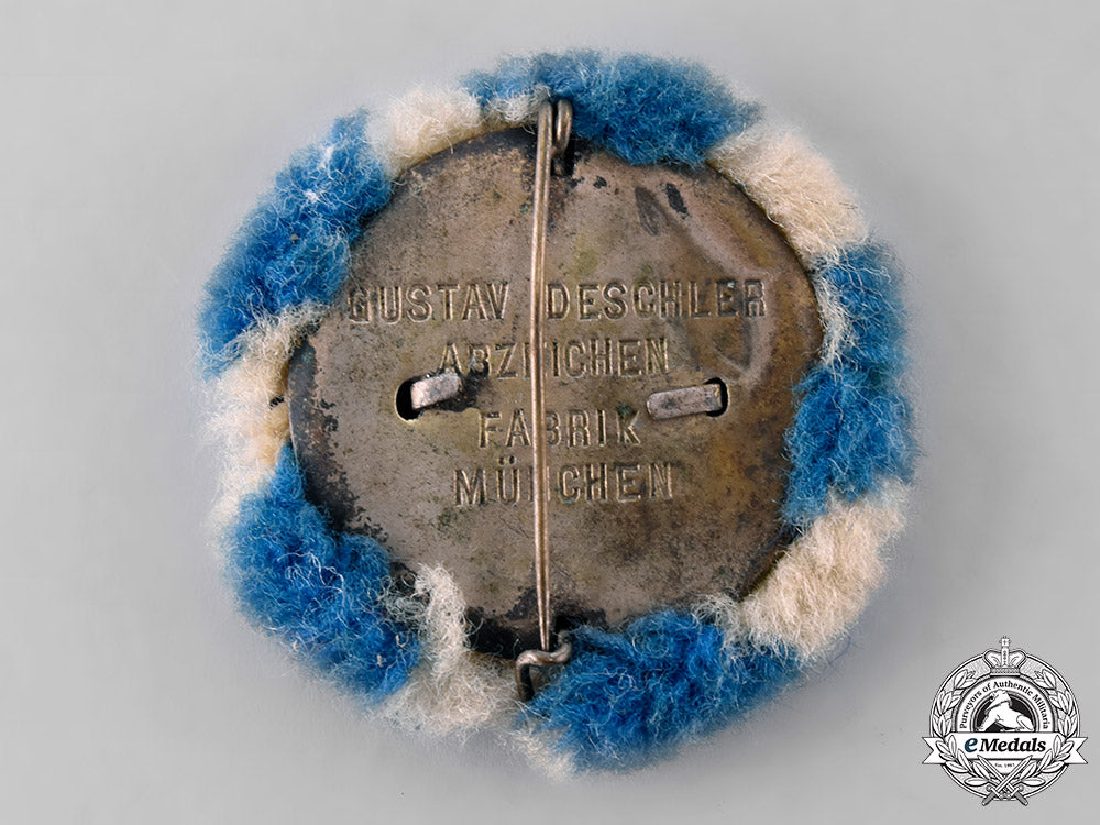 germany,_weimar._a_bavarian_regimental25_th_anniversary_reunion_badge_by_gustav_deschler_tray9_lo_002