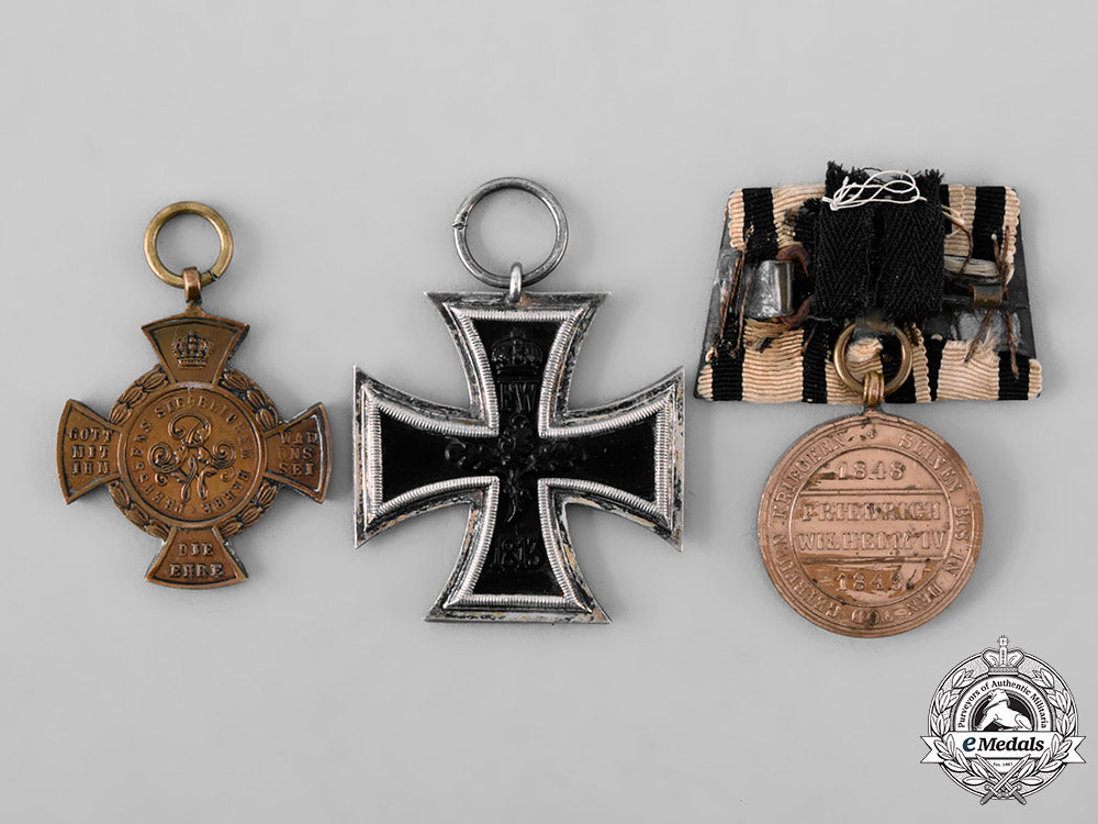 germany,_imperial._a_lot_of_medals&_awards_tray9_lo_015