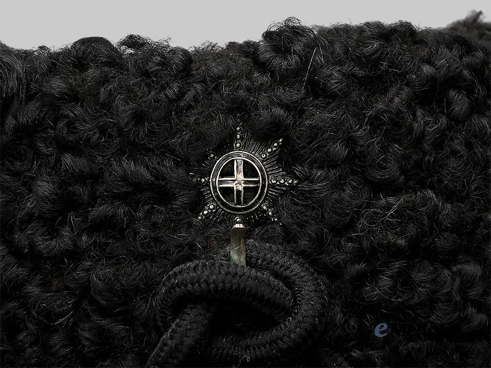 canada._a_queen’s_own_rifles_busby_with_plume_and_metal_case_e_medals__m0432-254_15