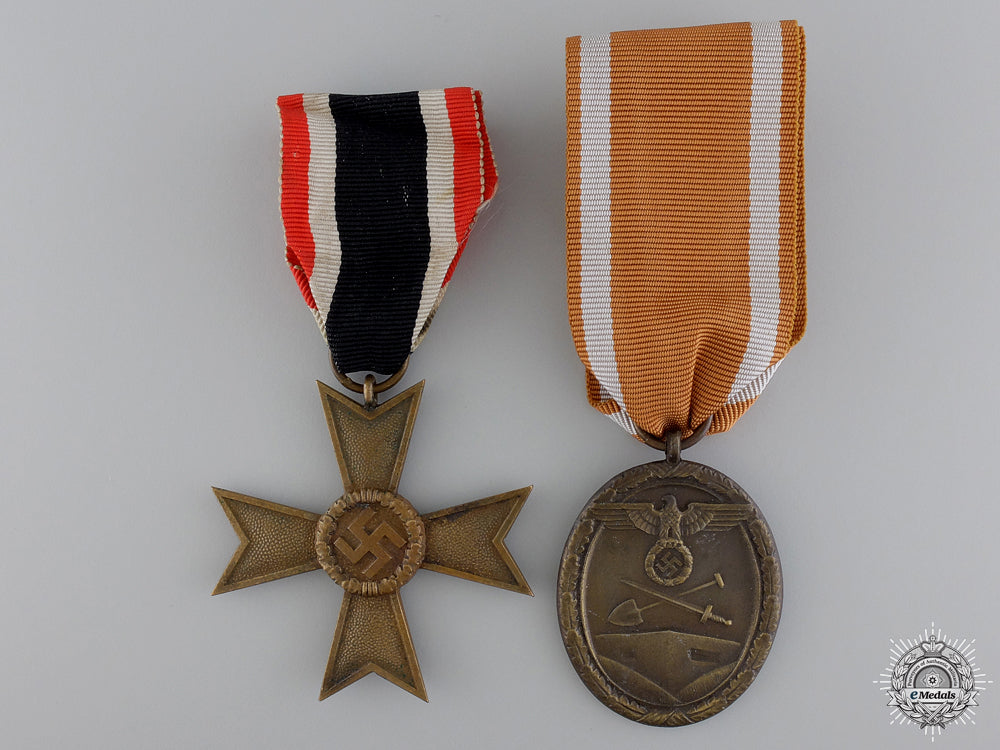 two_second_war_german_medals_two_second_war_g_54a2dddd0bc43