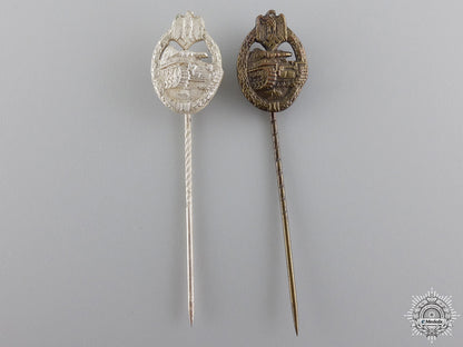 two_second_war_miniature_tank_badges_two_second_war_m_549333c166654