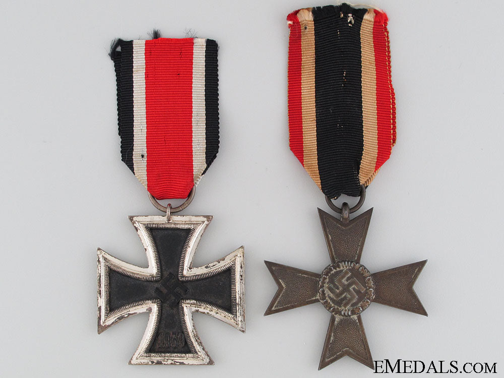 two_third_reich2_nd_class_medals_two_third_reich__526bee3e199d9