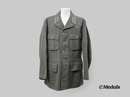 sweden,_kingdom._an_m39_royal_army_infantry_tunic1941_e_medals__e_u24840_2