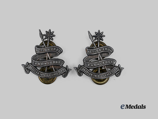 canada,_commonwealth._a_pair_of_second_war_canadian_intelligence_corps_collar_badges_e_medals__c7457_2