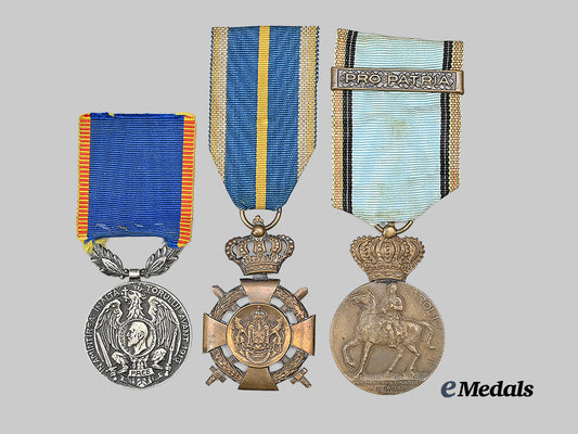 romania,_kingdom._a_lot_of_three_medals&_awards_e_medals__e_u24807_2