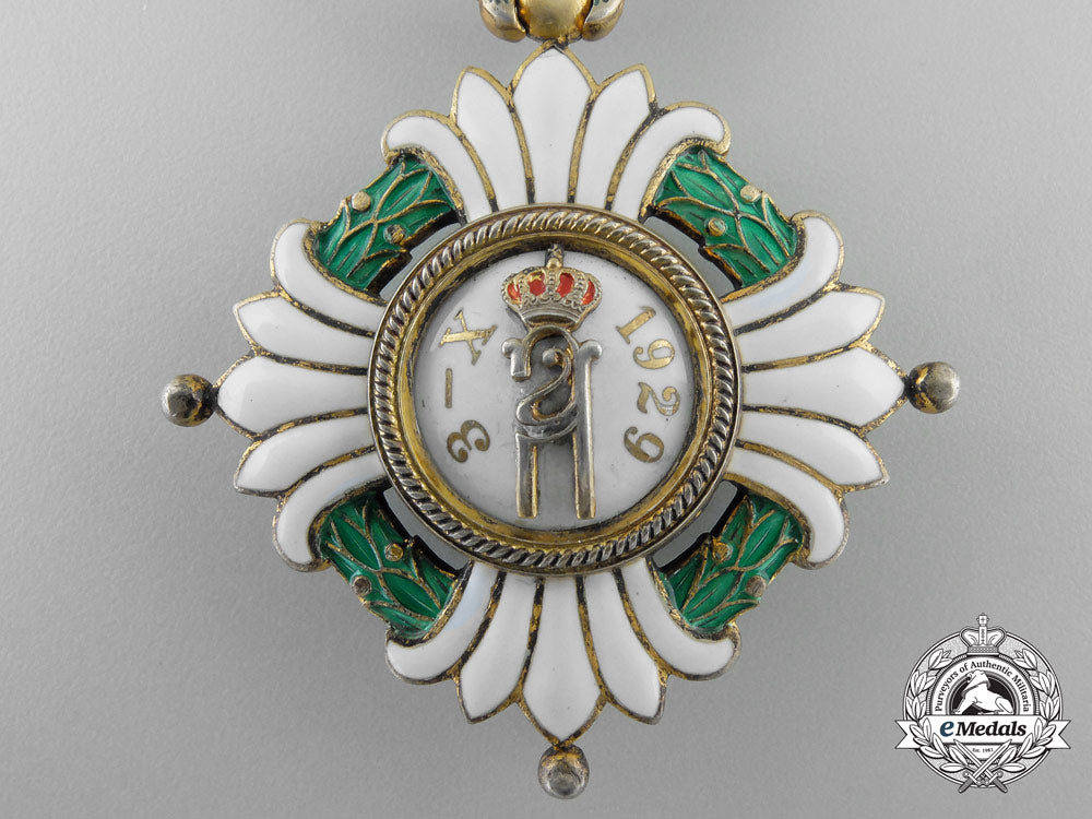 a1929-1941_order_of_the_yugoslavian_crown;3_rd_class_commander_with_case_u_042