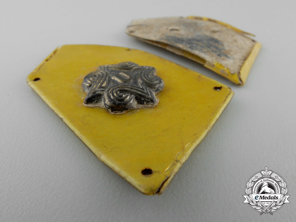 a_croatian_set_of_pavelic_body_guards(_pts)_cavalry_collar_tabs_u_048