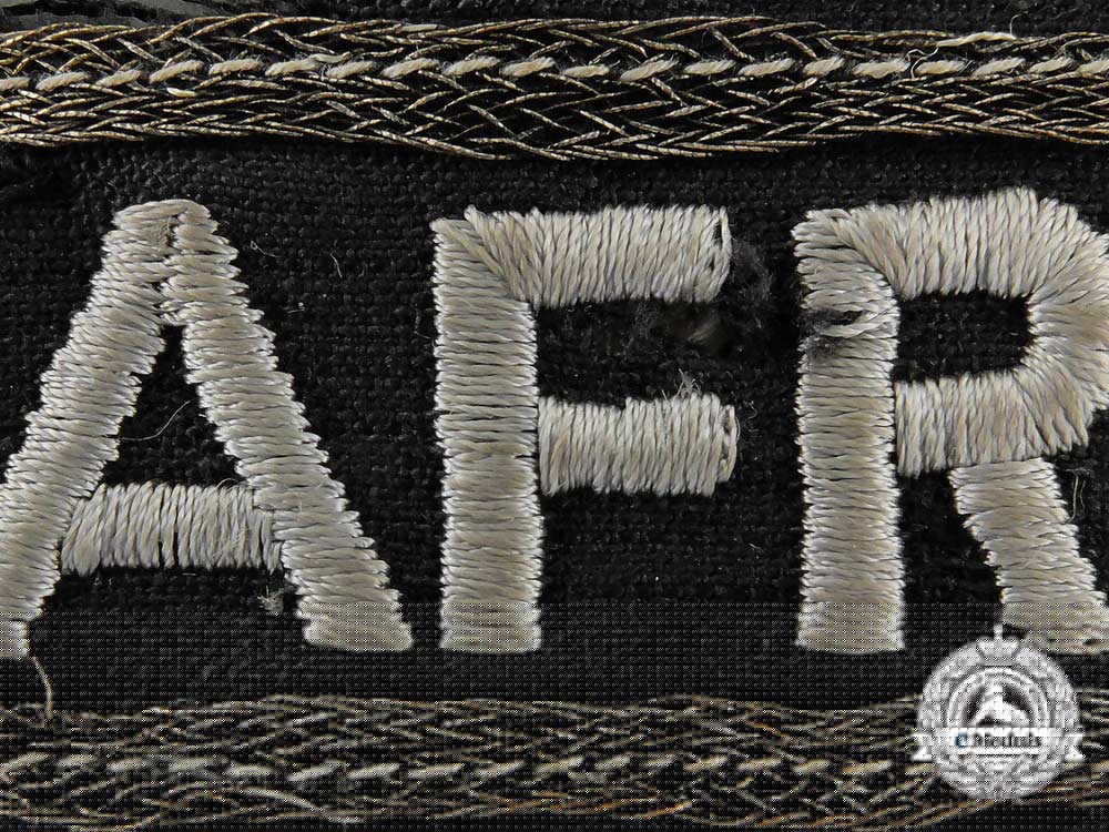 an_afrika_korps_panzer_officer’s_campaign_cufftitle_u_173
