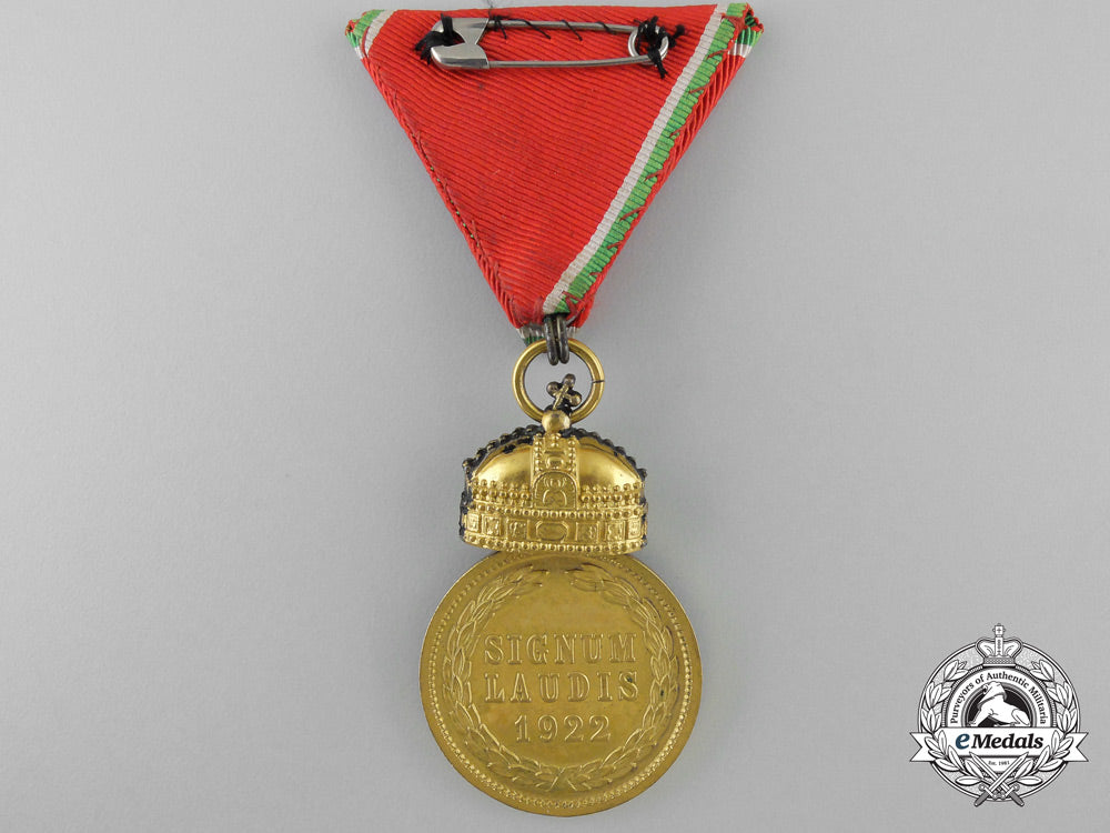 a1922_hungarian_signum_laudis_medal_with_case_u_242