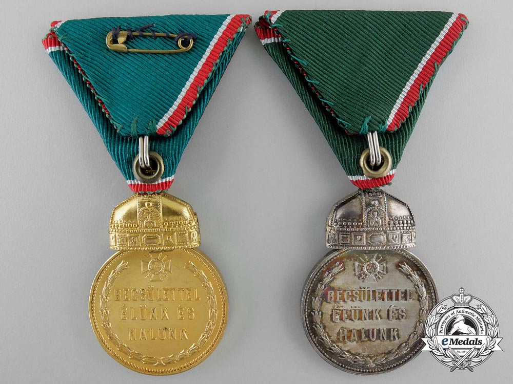 three_post1945_hungarian_awards_u_273