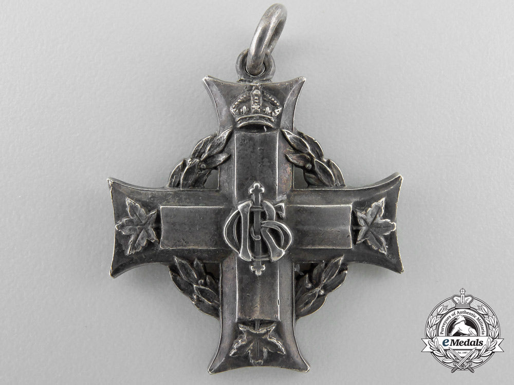 a_memorial_plaque&_cross_to_lieutenant_edward_f._thairs;_battle_of_amiens_u_590
