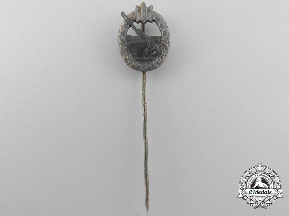 a_miniature_kriegsmarine_coastal_artillery_badge_u_983