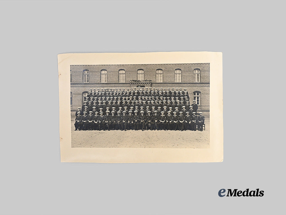 germany,_kriegsmarine._a_private_wartime_photo_album_to_a_decorated_korvettenkapitän_e_medals__g62781_4