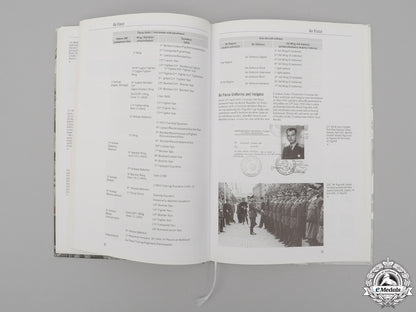 the_collectors_guide_to_croatian_uniforms_and_insignia1941-1945_by_k._mikulan_and_s._pogacic_v_396