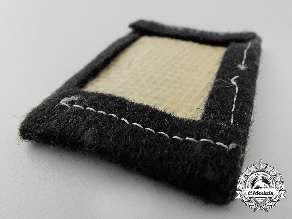 a_waffen-_ss_collar_tab_for_skanderbeg;1._waffen-_gebirgs-_division_der_ss(_albanische_nr.1)_v_997_1