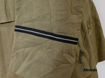 canada,_commonwealth._a1944_r_c_a_f_summer_tunic,_named,_by_tip_top_tailors_e_medals__c7672_9
