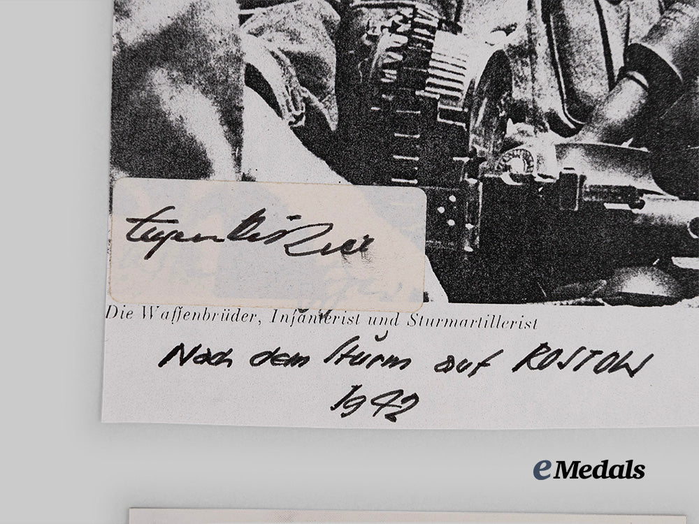 germany,_third_reich._a_lot_of_post-_war_signed_knight’s_cross_winner_photographs_e_medals__g62075_6