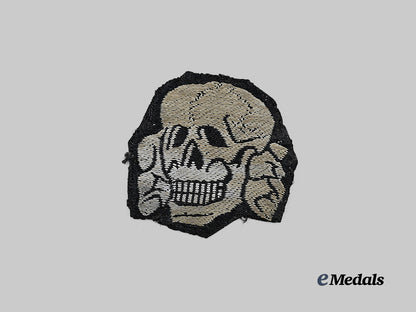 germany,_s_s._a_waffen-_s_s_field_cap_totenkopf_insignia,_battlefield_retrieval_e_medals__g62972_2