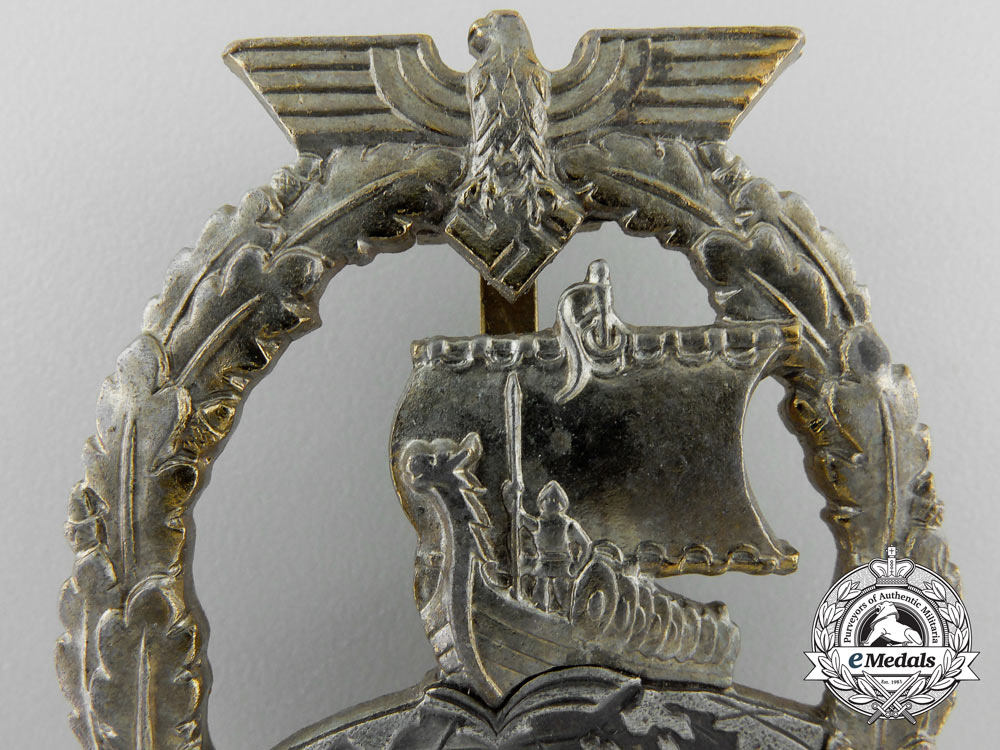 a_kriegsmarine_auxiliary_cruiser_badge_w_092