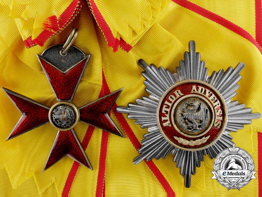mecklenburg-_schwerin,_grand_duchy._an_order_of_the_griffin,_grand_cross,_by_h._rose,_schwerin,_c.1900_w_147_1_1