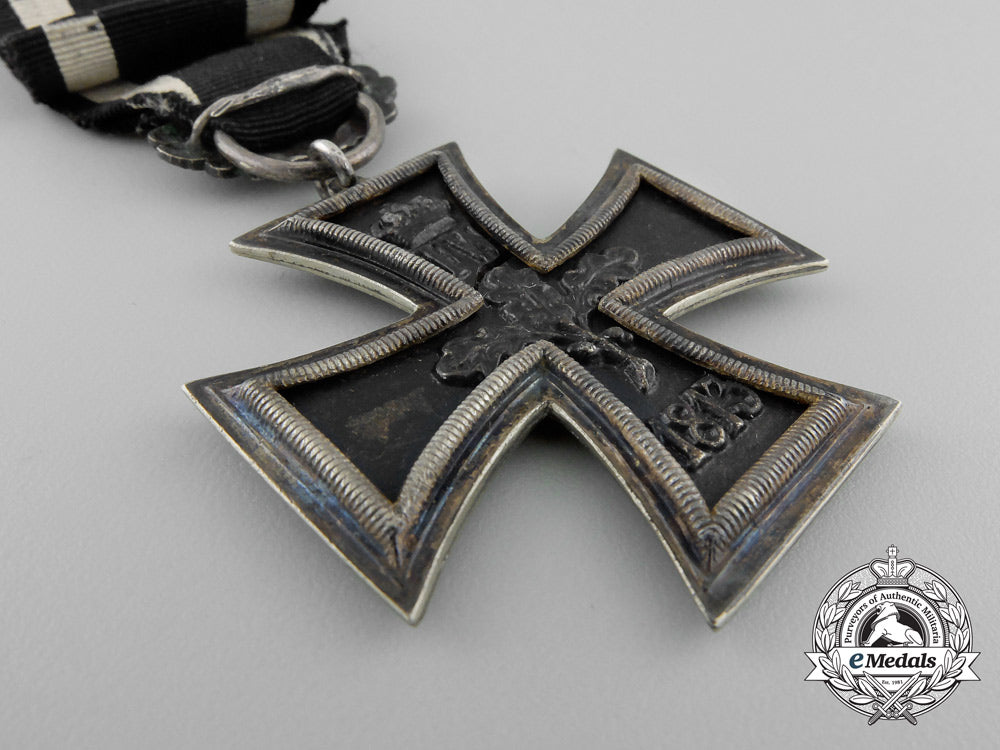 an_iron_cross2_nd_class1870_with_twenty-_five_year_oak_leaves_clasp_w_557