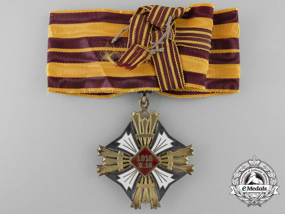 a_order_of_the_lithuanian_grand_duke_gediminas;3_rd_class_neck_badge_w_564