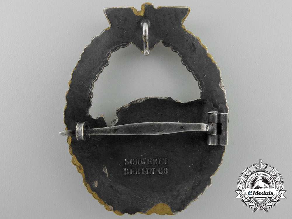 germany,_kriegsmarine._an_e-_boat_badge,_type_i,_by_georg_schwerin_w_633