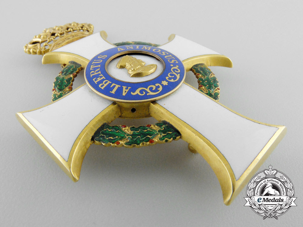 a_saxon_order_of_albrecht(_albrechts-_orden);_officer’s_cross_in_gold_w_679