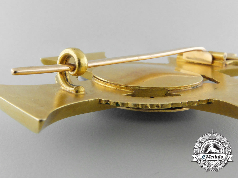 a_saxon_order_of_albrecht(_albrechts-_orden);_officer’s_cross_in_gold_w_681