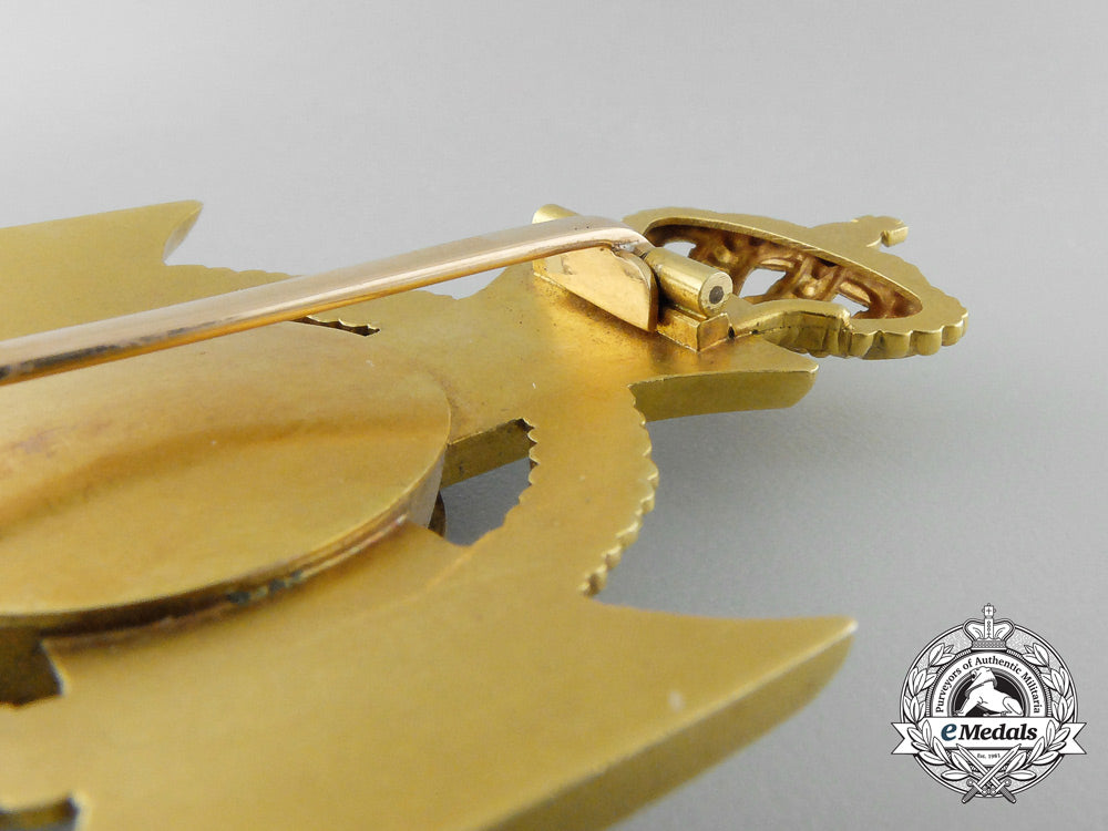 a_saxon_order_of_albrecht(_albrechts-_orden);_officer’s_cross_in_gold_w_682