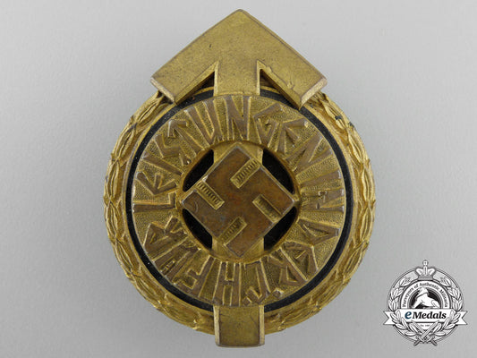 an_hj_golden_leaders_sports_badge_by_gustav_brehmer_w_709