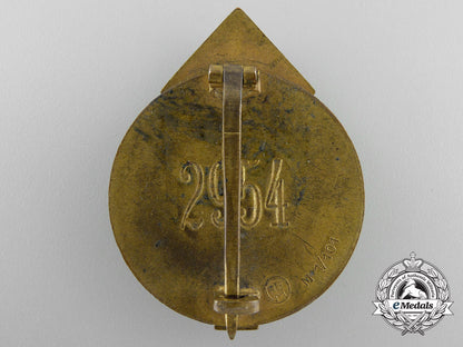 an_hj_golden_leaders_sports_badge_by_gustav_brehmer_w_710