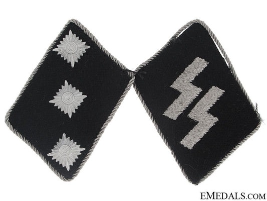 waffen-_ss_untersturmführer_set_of_collar_tabs_waffen_ss_unters_50786c8629473