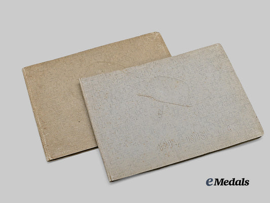 germany,_third_reich._a_pair_of_honour_crosses_of_the_world_war1914/1918_for_combatants,_with_award_documents_and_commemorative_binders_e_medals__g62740_2