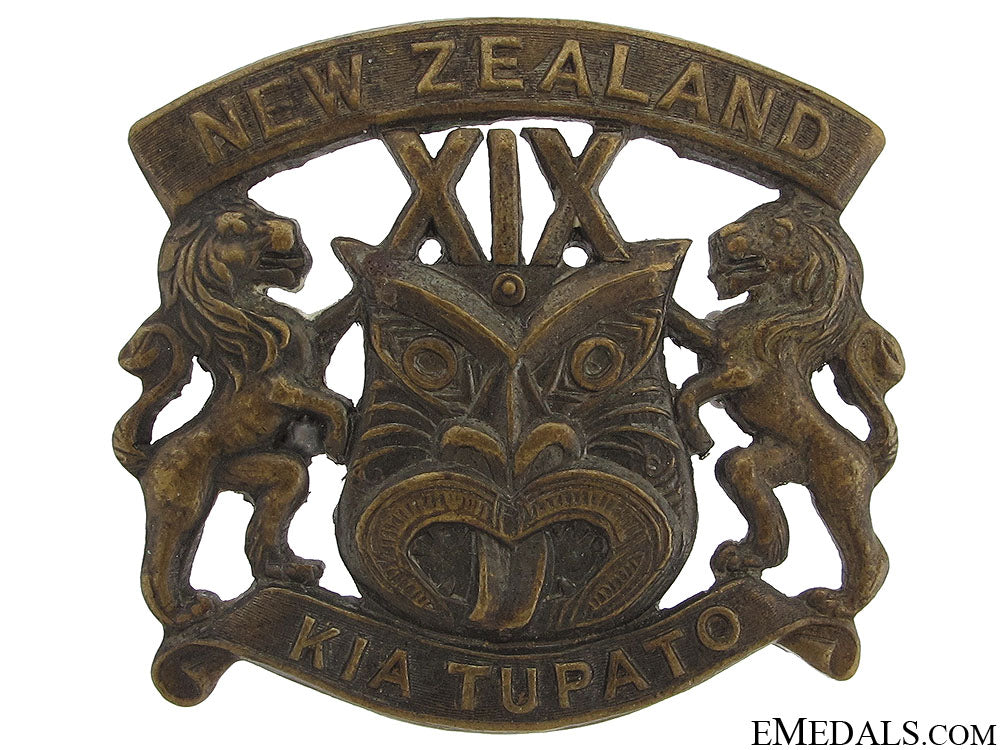 wwi_new_zealand19_th_reinforcements_cap_badge_wwi_new_zealand__51a9f93ee3302