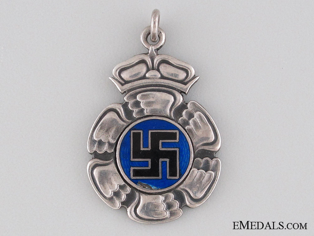 wwii_air_force_pilot's_sweetheart_badge,_miniature_wwii_air_force_p_52b87133de016
