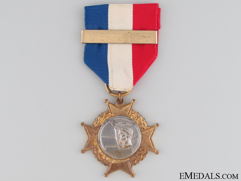 wwii_dieppe_raid_medal1942_wwii_dieppe_raid_52f8ea7f219b7