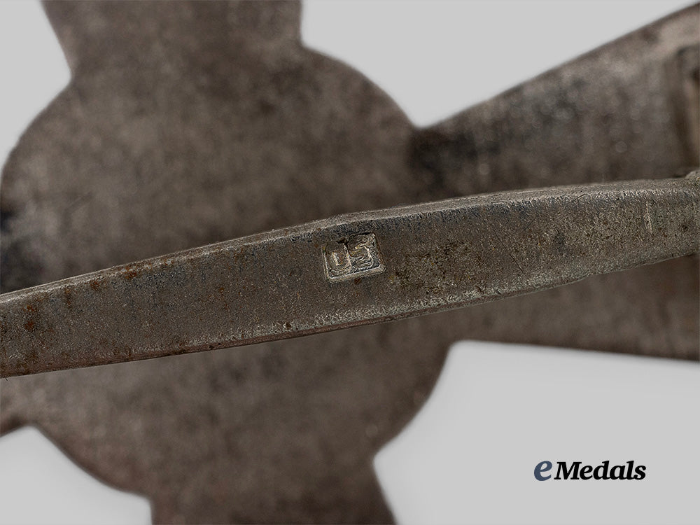 germany,_wehrmacht._a_war_merit_cross_i_class,_by_karl_gschiermeister_e_medals__g62830_4
