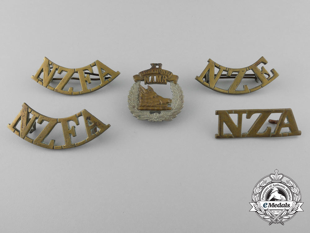 five_first_war_new_zealand_badges&_insignia_x_288