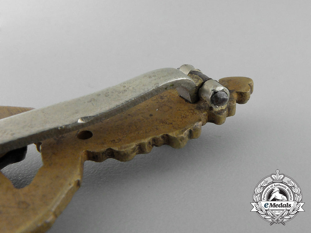 a_bronze_grade_luftwaffe_reconnaissance_clasp_by_c.e._juncker_x_336