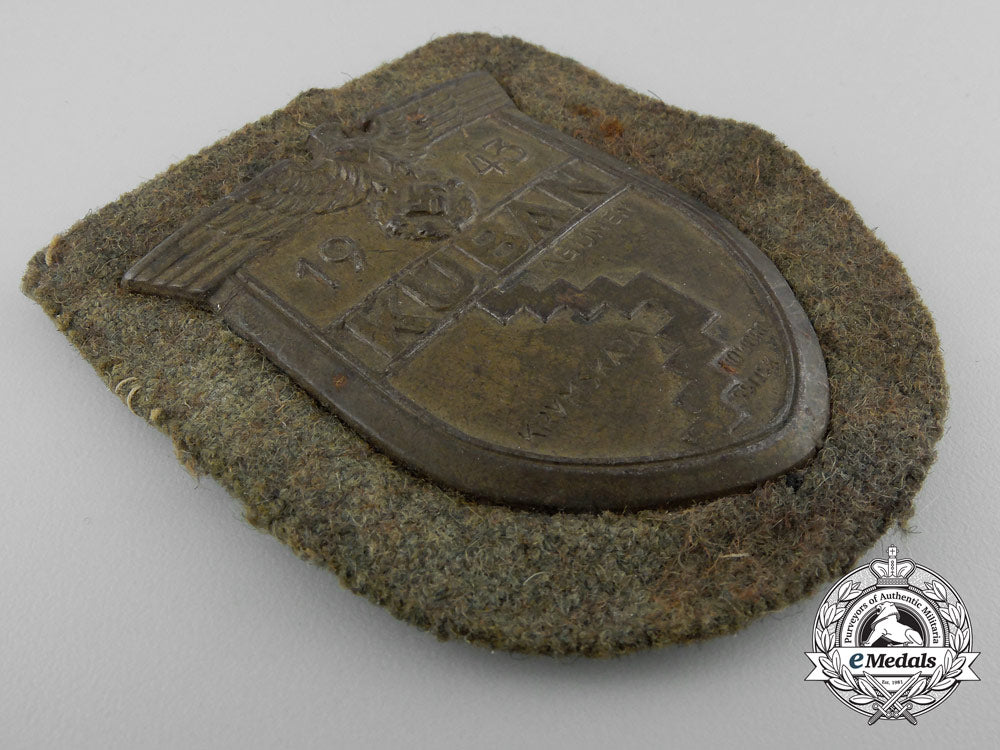 an_army_issue_kuban_campaign_shield_x_451