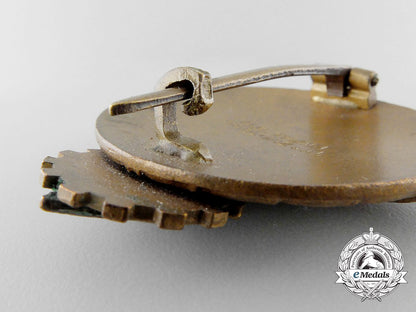 germany,_hj._a_victors_badge_in_the_national_trade_competition_ii_model,_kreissiegers_badge1939_x_812_1_2