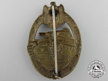 an_early_bronze_grade_tank_badge_in_tombac_x_818