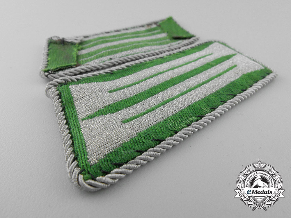 a_set_of_schutzpolizei_shoulder_boards_with_collar_tabs_x_925