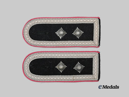germany,_heer._a_set_of_panzer_troops_oberfeldwebel_shoulder_straps_e_medals__g62788_2