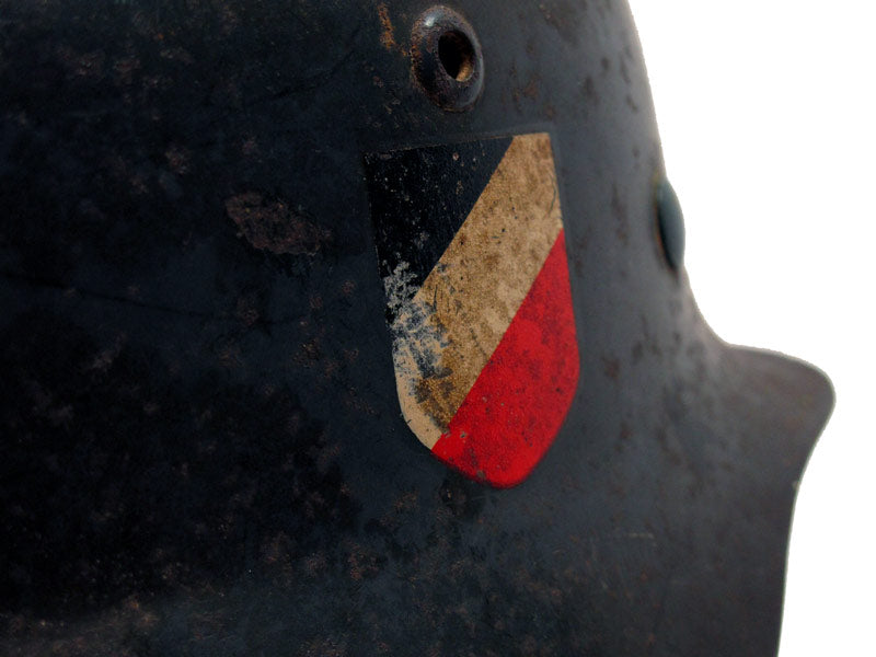 1935_model_luftwaffe_double_decal_helmet._xp131001