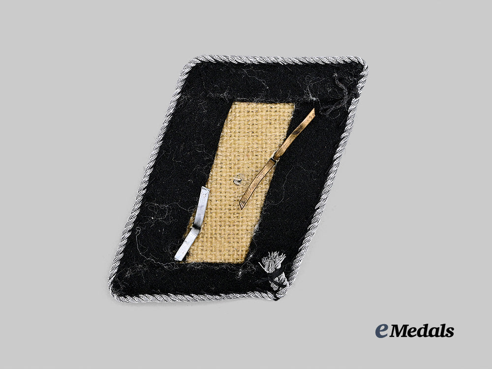 germany,_s_s._an_s_s-_oberscharführer_collar_tabs_e_medals__g62946_3