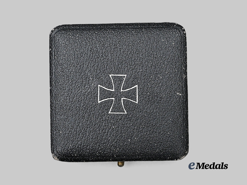 germany,_wehrmacht._a"_minty"1939_iron_cross_i_class,_with_case,_by_wilhelm_deumer_e_medals__g61755_2